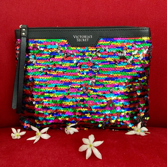 VICTORIA’S SECRET Bundle of 4 Pieces! - Picture 2 of 10